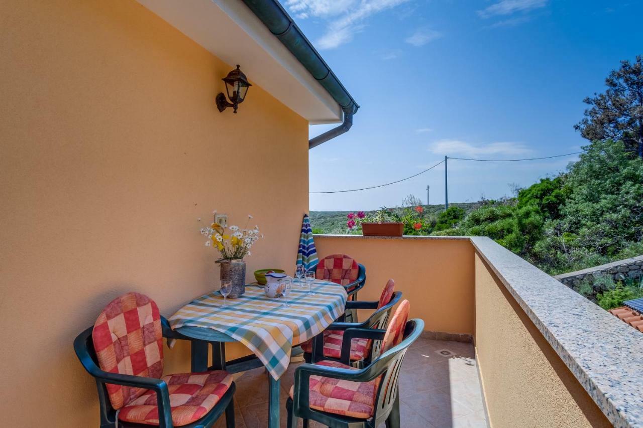 Apartmani Zorica Martinšćica Esterno foto