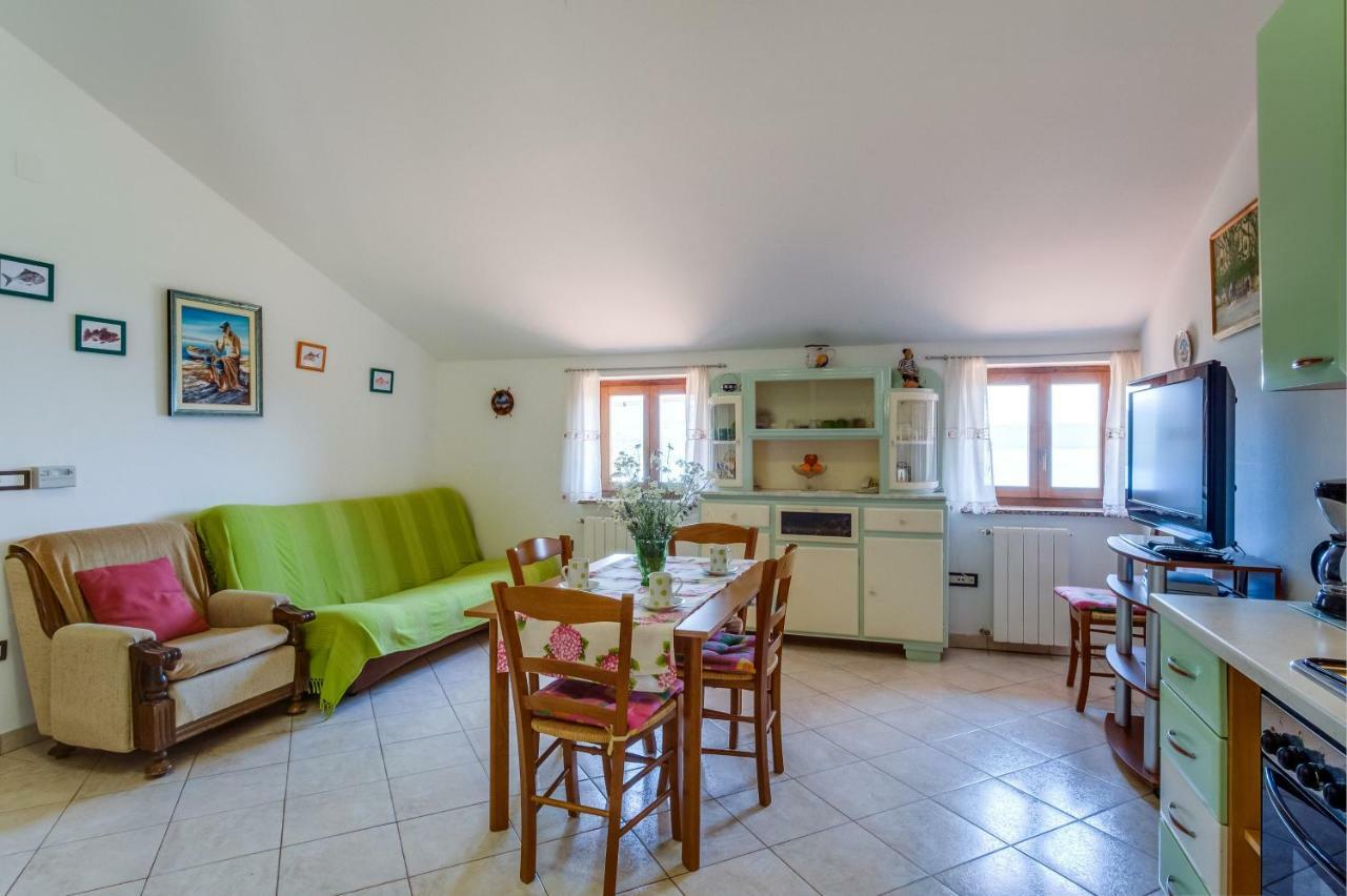 Apartmani Zorica Martinšćica Esterno foto
